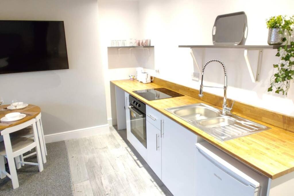 Brand New Designer Apartments In Liverpool - Newsham Park L6 Exterior foto